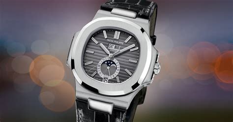 patek philippe nautilus 5726 1a white vs black|5726a nautilus price.